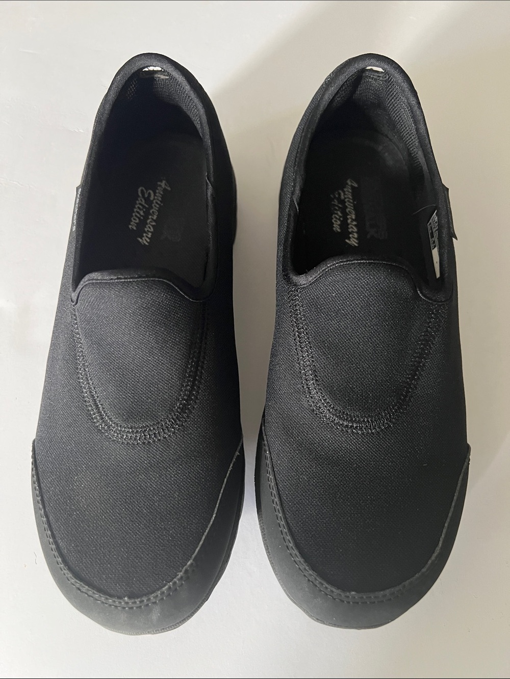 Women’s Slip On GO WALK SKECHERS Lightweight Shoes - Black Sz. 6